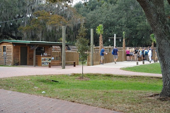 30-Minute Airboat Ride, Lunch, Gem Mining and Park Admission - BBQ lunch voucher: how to eat well without overspending