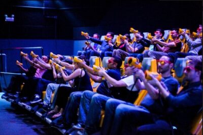 7D Dark Ride - The laser blaster and scoring: fun without pressure