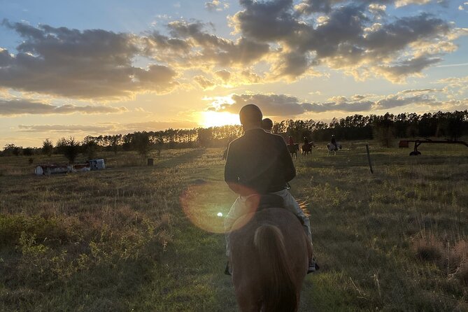 Champagne and Charcuterie Sunset Trail Ride - Key points to know before you go
