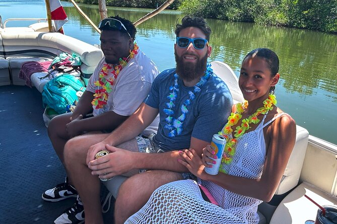Cocoa Beach 2 Hour Dolphin Sightseeing tour- public - Entering Cape Crossing Marina: Your Easy Start Point