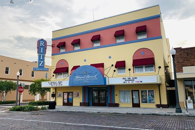 Downtown Sanford Historical Tour - Standing More Than Walking: how to make the timing feel easy