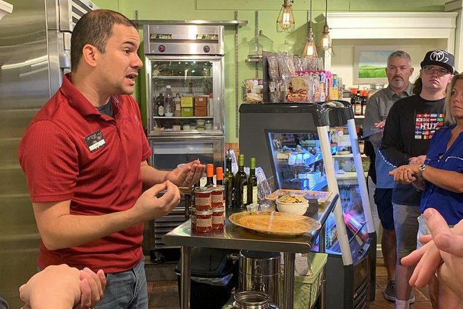 Flavors of Winter Park Foodie Walking Tour - Stop-to-stop rhythm: what the guide brings between bites