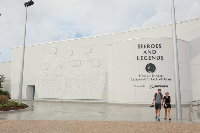 Kennedy Space Center Tour and Chat with an Astronaut Experience! - What to Wear and How to Plan Your Day