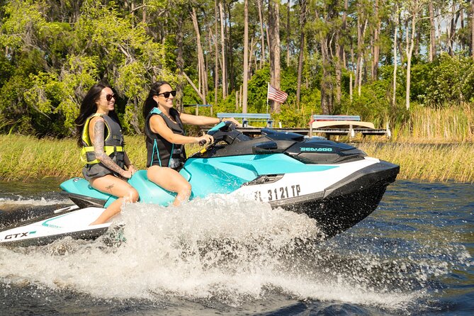 Luxe Jet Ski Rentals - The guided ride and photo service: what happens once you’re on the water