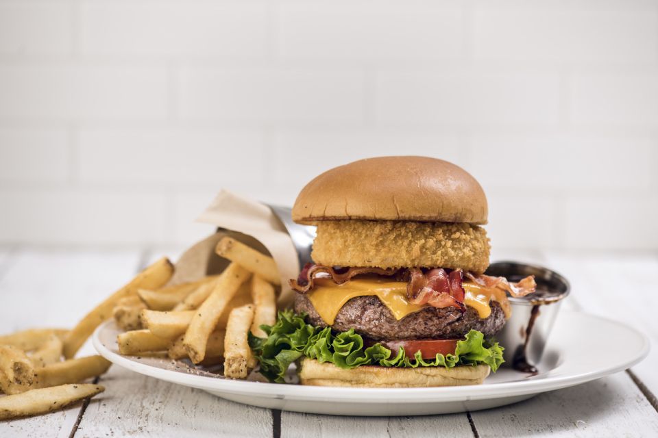 Meal at Hard Rock Cafe Orlando at Universal CityWalk - Service and Drink Refills: What Actually Makes This Worth It