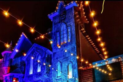 Old Town Entertainment District Attraction Tickets and Meal - Tickets and value: $15 makes sense only with the right plan