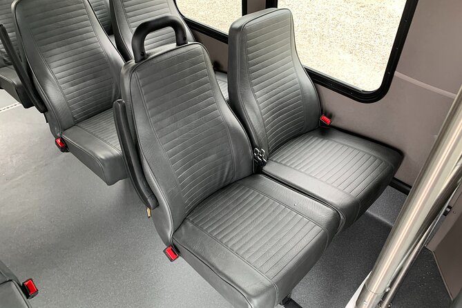 One Way Private Transfer from MCO to Orlando Hotels - Meeting at Orlando International Airport: Terminal B and Your Spot
