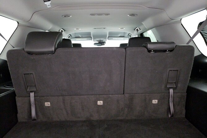 Orlando Airport MCO and Hotels to Port Canaveral Luxury SUV - Drop-Off at Port Canaveral: Right at the Terminal