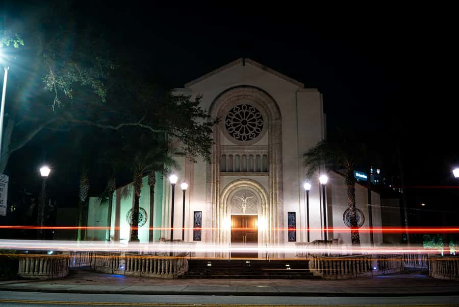 Orlando Haunts: Ghouls and Ghosts Tour - Secret Societies and Underground Murders: The Dark Orlando Side