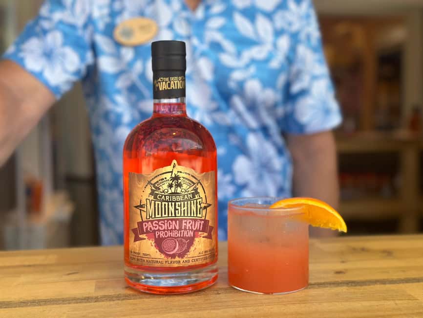 Orlando: Moonshine Mixology Class with Tasting Flight - Making Two Tropical Cocktails With a Mixologist
