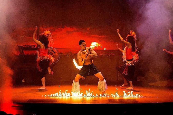 Orlando Polynesian Fire Luau and Dinner Show Experience - The main show: songs, dance, and the fun logic of cultural performance