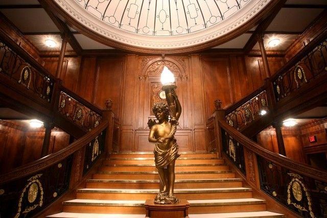 Orlando: Titanic Artifact Exhibition Ticket - The 20,000-square-foot walk-through: how the galleries work