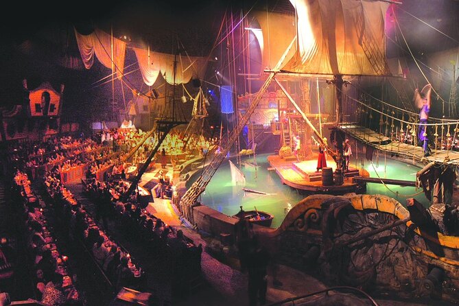 Pirates Dinner Adventure Show in Orlando - Your 90-minute evening: how the dinner fits with the show