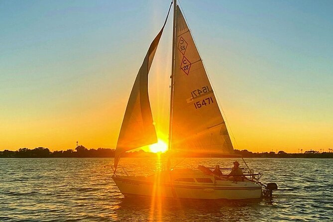 Private 2-Hour Sunset Sailing Tour on Lake Fairview - Key highlights