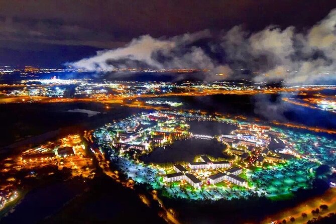 Private Helicopter 77 Miles Fireworks Tour over all Theme Parks - Orlando at Night From Above: Why This 77-Mile Fireworks Flight Works