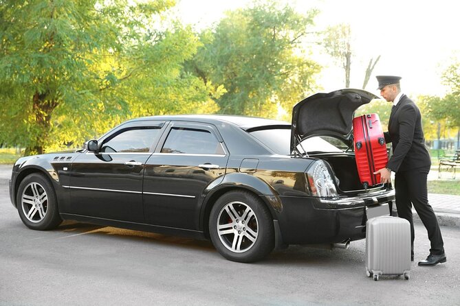 Private One-way Transfer Orlando International Airport To Orlando - Meet & Greet at Orlando Airport: The Part That Can Make or Break It
