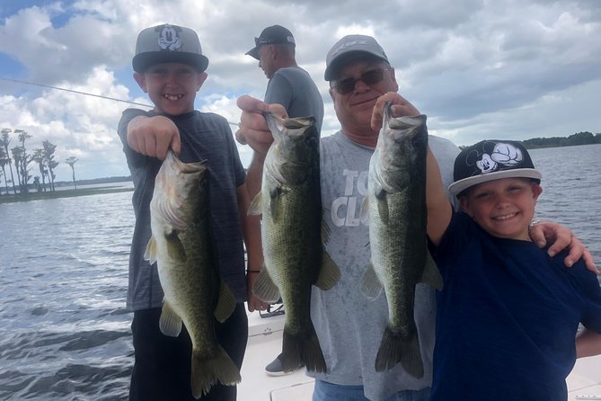 Private Orlando Fishing Charter on Butler Chain of Lakes (4, 6, 8, or 12-Hours) - Your captain and the 21-foot boat: gear, safety, and real coaching