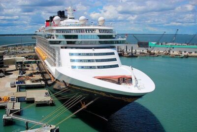 Private Shuttle Package - Orlando Int'l Airport (MCO) AIRPORT-HOTEL-SHIP-AIRPORT - Airport Pickup: Exactly Where You’ll Meet the Driver at MCO