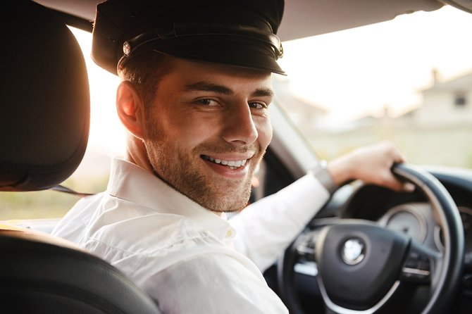 Private Transfer to Orlando Airport (MCO) - Door-to-door to MCO: what this private ride really buys you