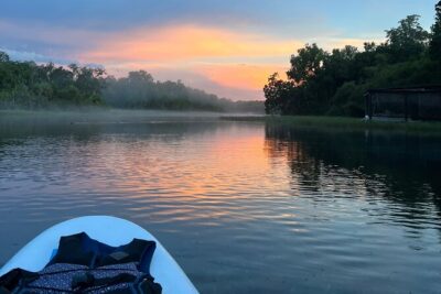 Rainbow Springs Clear Kayak and Paddleboard Guided Tours - Snorkeling and walking in clear shallows: the best moment