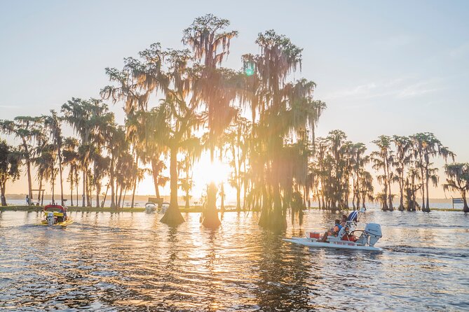 Tour of Lakes Escape by Personal Catamaran - What 2 Hours on the Water Actually Feels Like